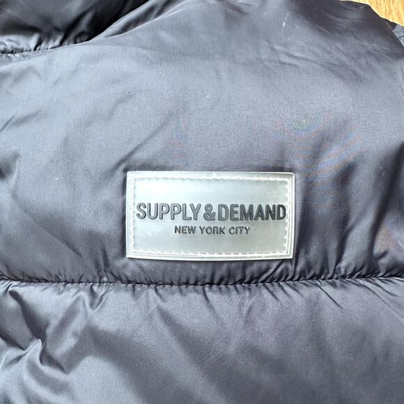 Supply & Demand Puffer Vest Womens Small Black Sleeveless Quilted Zip Outdoor - Picture 2 of 11